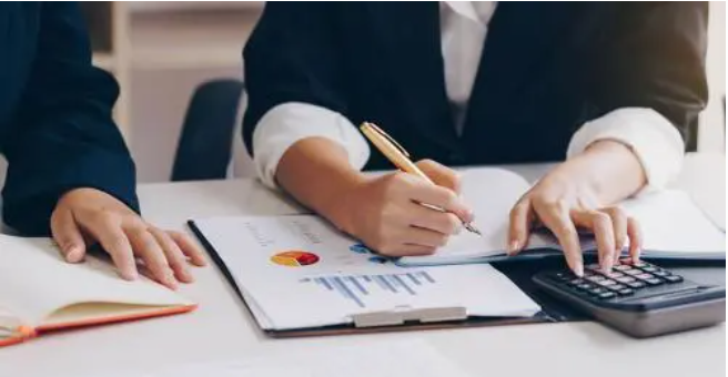 Thoughtful-Insights-Thoughtful-Advisors-11-21-2025_09_11_PM