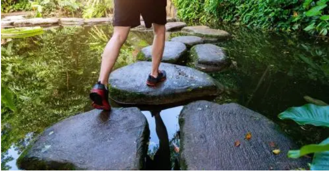 Thoughtful-Insights-Thoughtful-Advisors-11-21-2025_09_13_PM