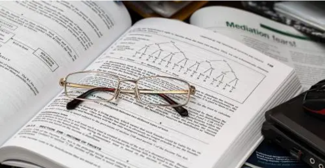 Thoughtful-Insights-Thoughtful-Advisors-12-03-2025_09_28_PM