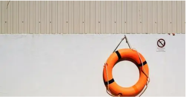 Thoughtful-Insights-Thoughtful-Advisors-12-08-2025_06_46_PM